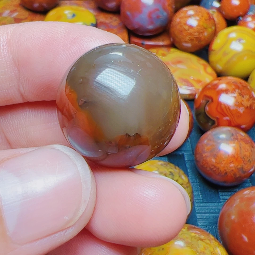 玛瑙/玉髓手链未镶嵌为**搏