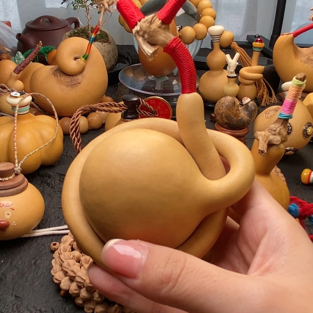 柏香籽/百香籽手串小**咩