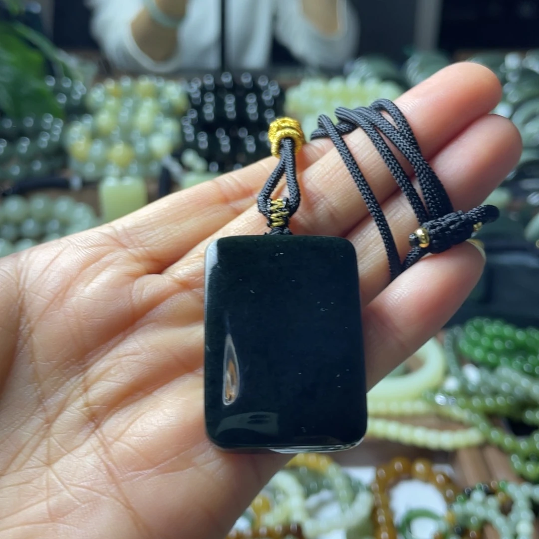 手链未镶嵌和田玉（糖玉）星****上