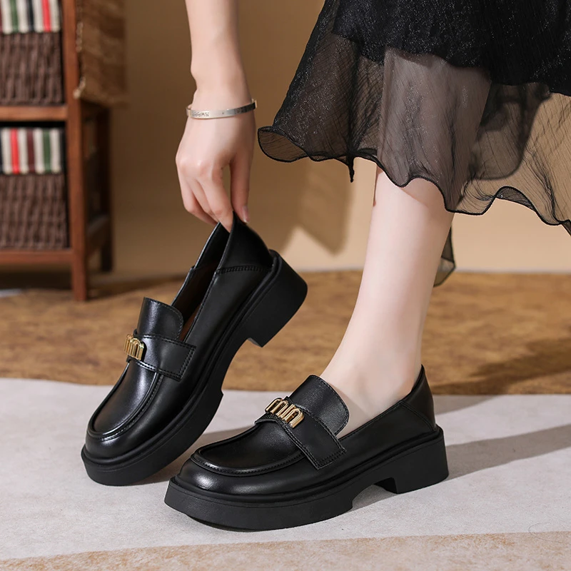 单鞋2025年女复古秋季乐福鞋小皮鞋厚底英伦风一脚蹬金属扣新款