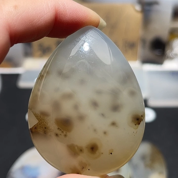 未镶嵌颈饰玛瑙/玉髓