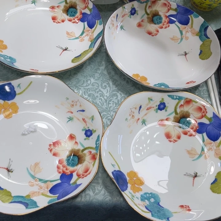 瓷片荷塘八寸深盘四个