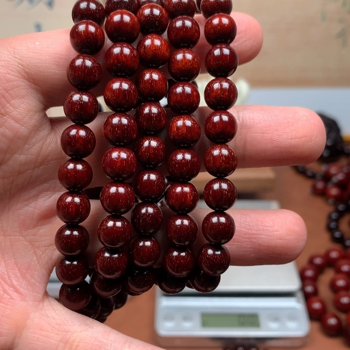 新***字檀香紫檀（小叶紫檀）