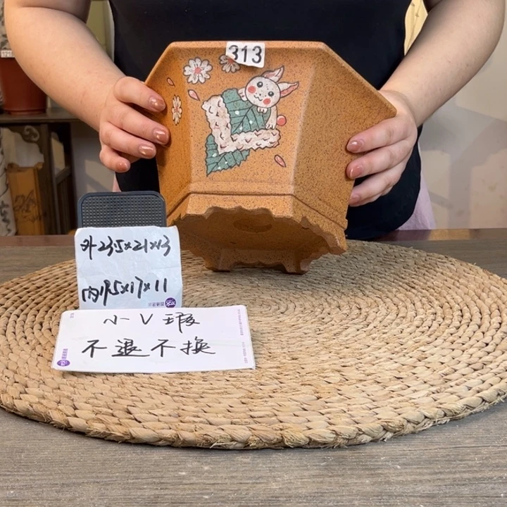 花盆紫砂 微微瑕柴烧兔手绘六方313