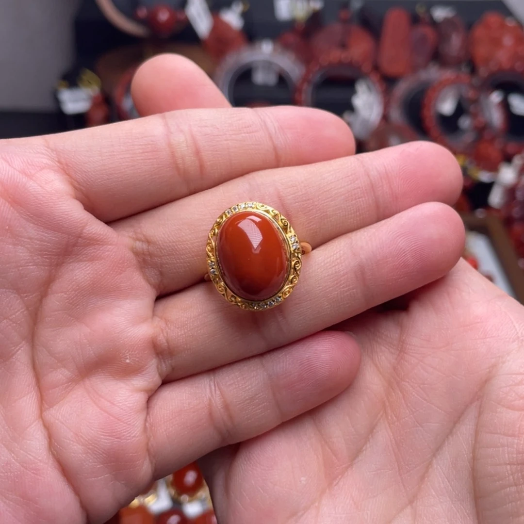 【闪购商品】银S925镶嵌满肉蛋面戒指南红玛瑙