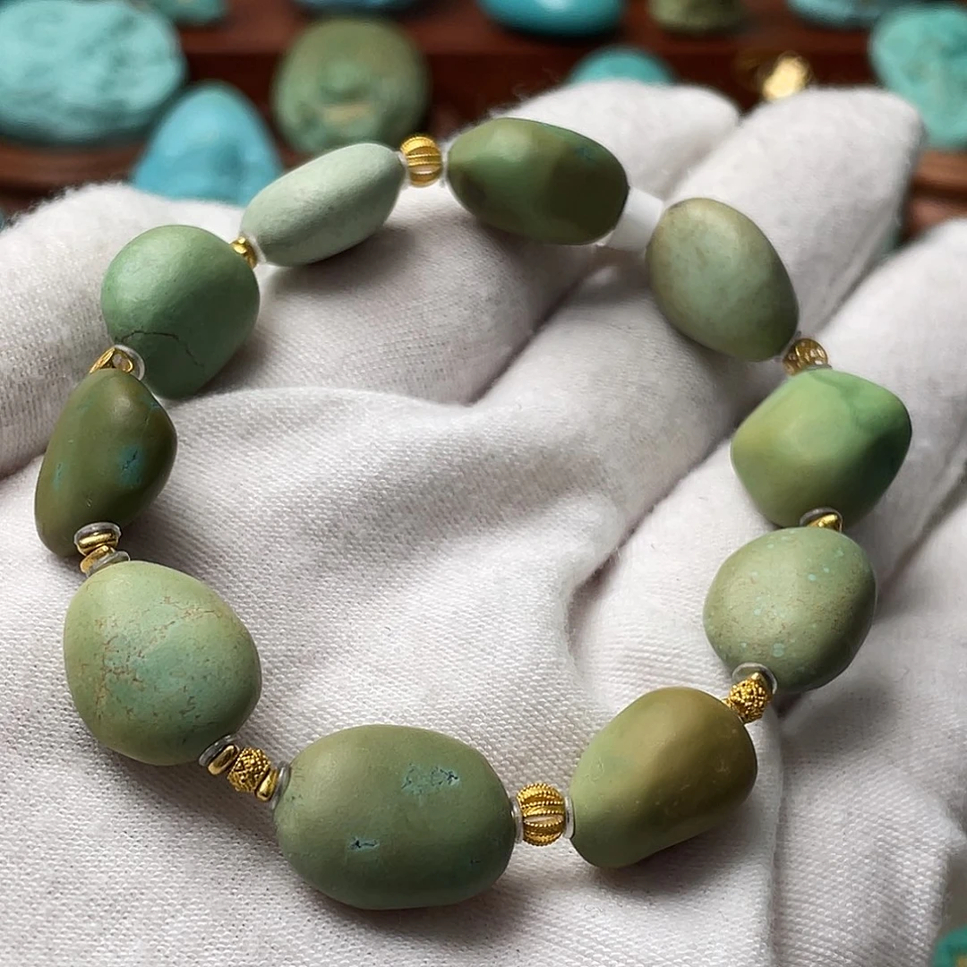 绿松石珠宝奇石18K金镶嵌