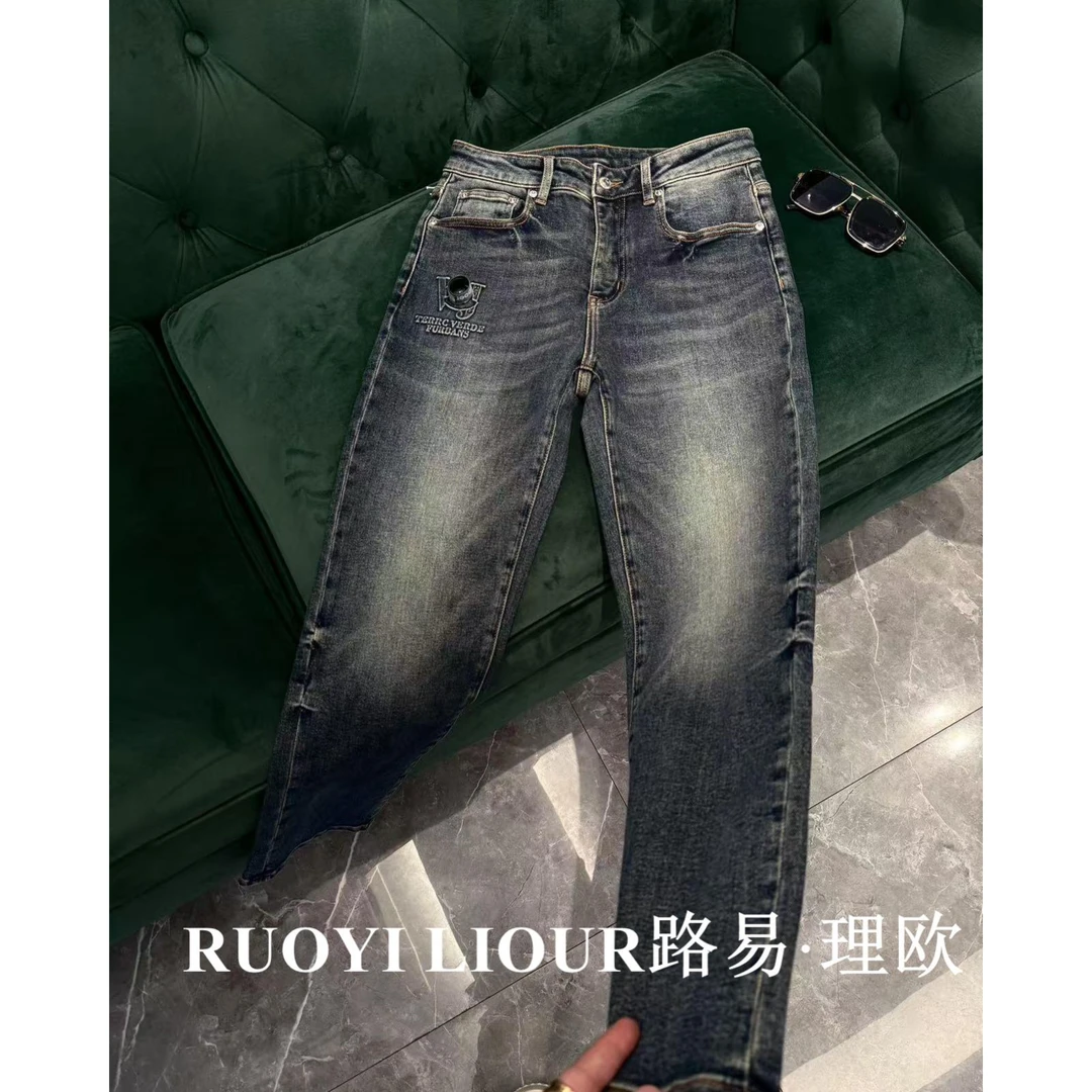 【路易理欧】欧货时尚潮流街头纯色休闲百搭男士牛仔裤5715