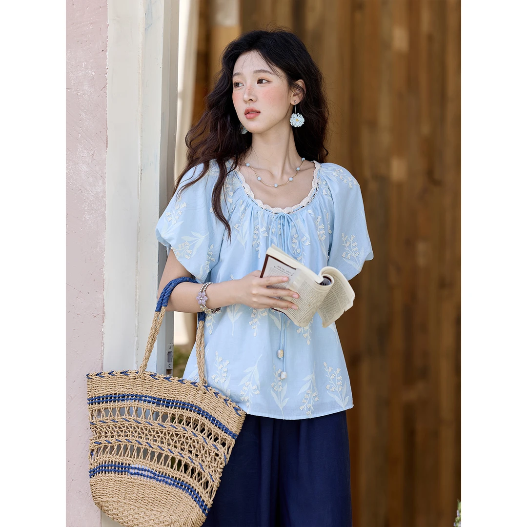 谜秀【纯棉】蓝色绣花木耳边小衫圆领撞色系带宽松娃娃衫上衣女气质