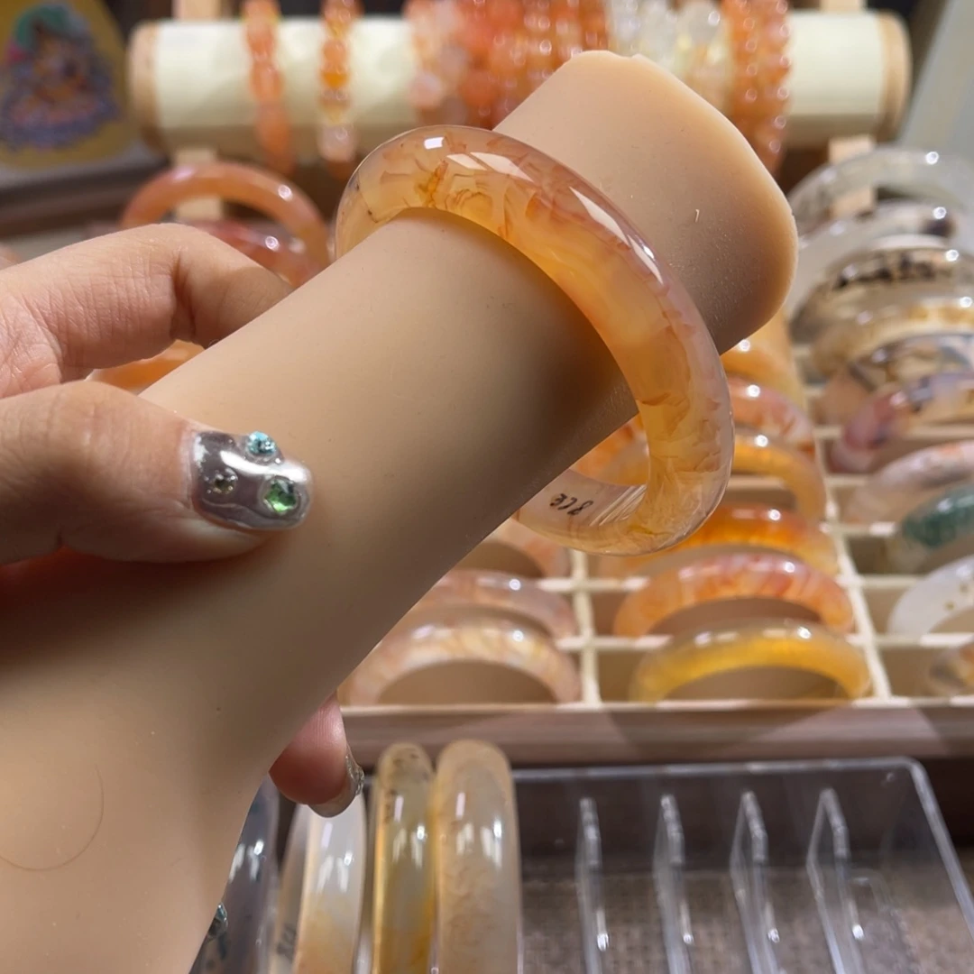 手镯玛瑙/玉髓合金58