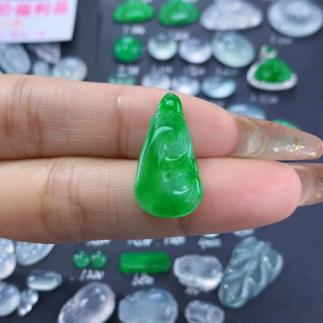 翡翠颈饰未镶嵌纯天然缅甸A货翡翠