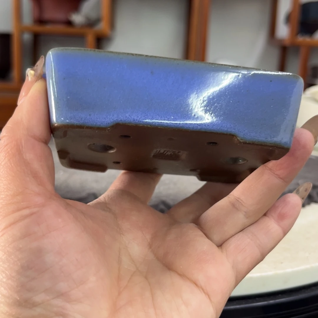 紫砂花盆瑕疵3-10-7.5。。。