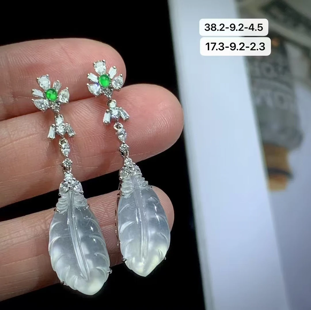 18K金镶嵌高冰羽毛翡翠耳坠 种老水足 饱满完美品相俱佳 QXY50126