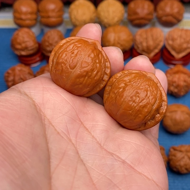 把件文玩核桃元宝墩