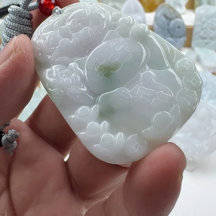 翡翠未镶嵌颈饰天然缅甸A货翡翠