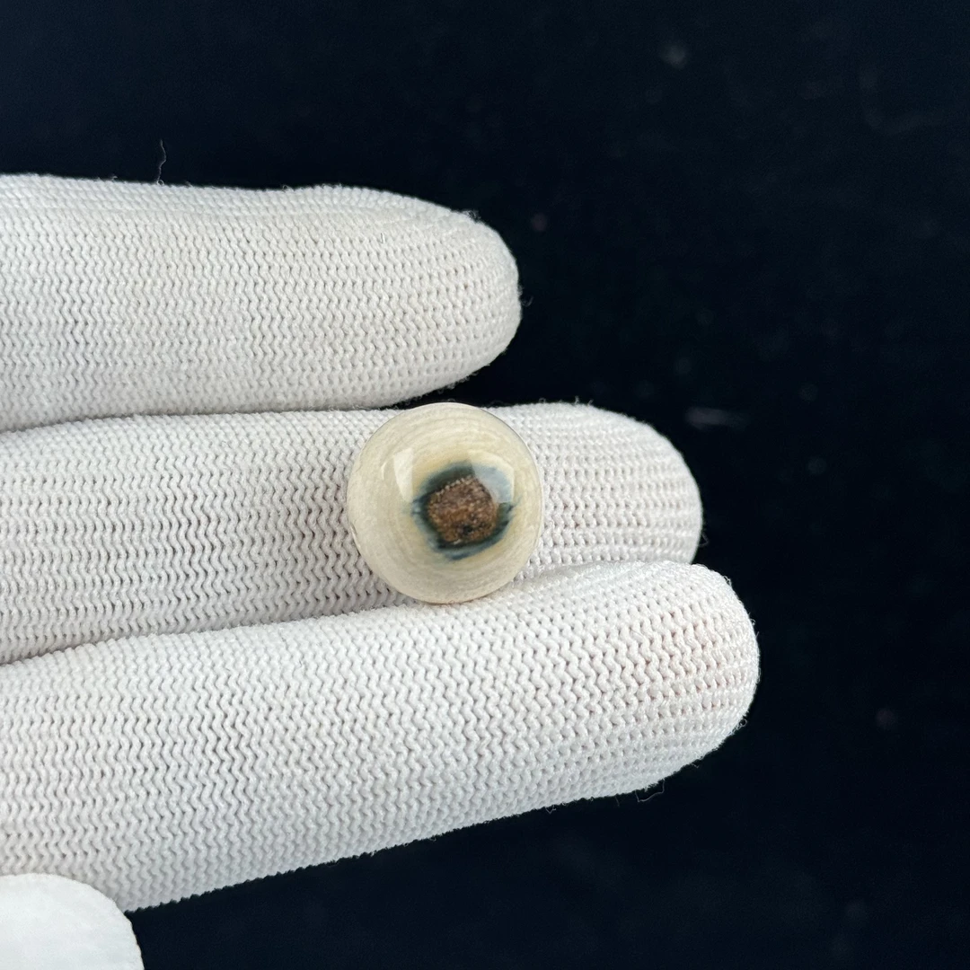 G2958天然猛犸 蓝眼睛圆珠16mm一物一图 假一罚十