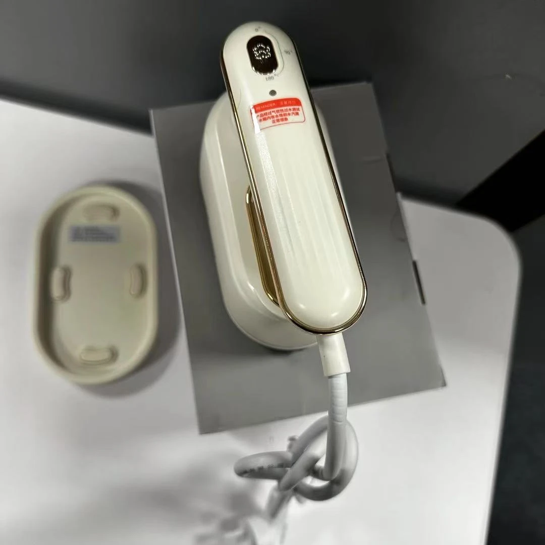 手持Mini便携式蒸汽电熨斗