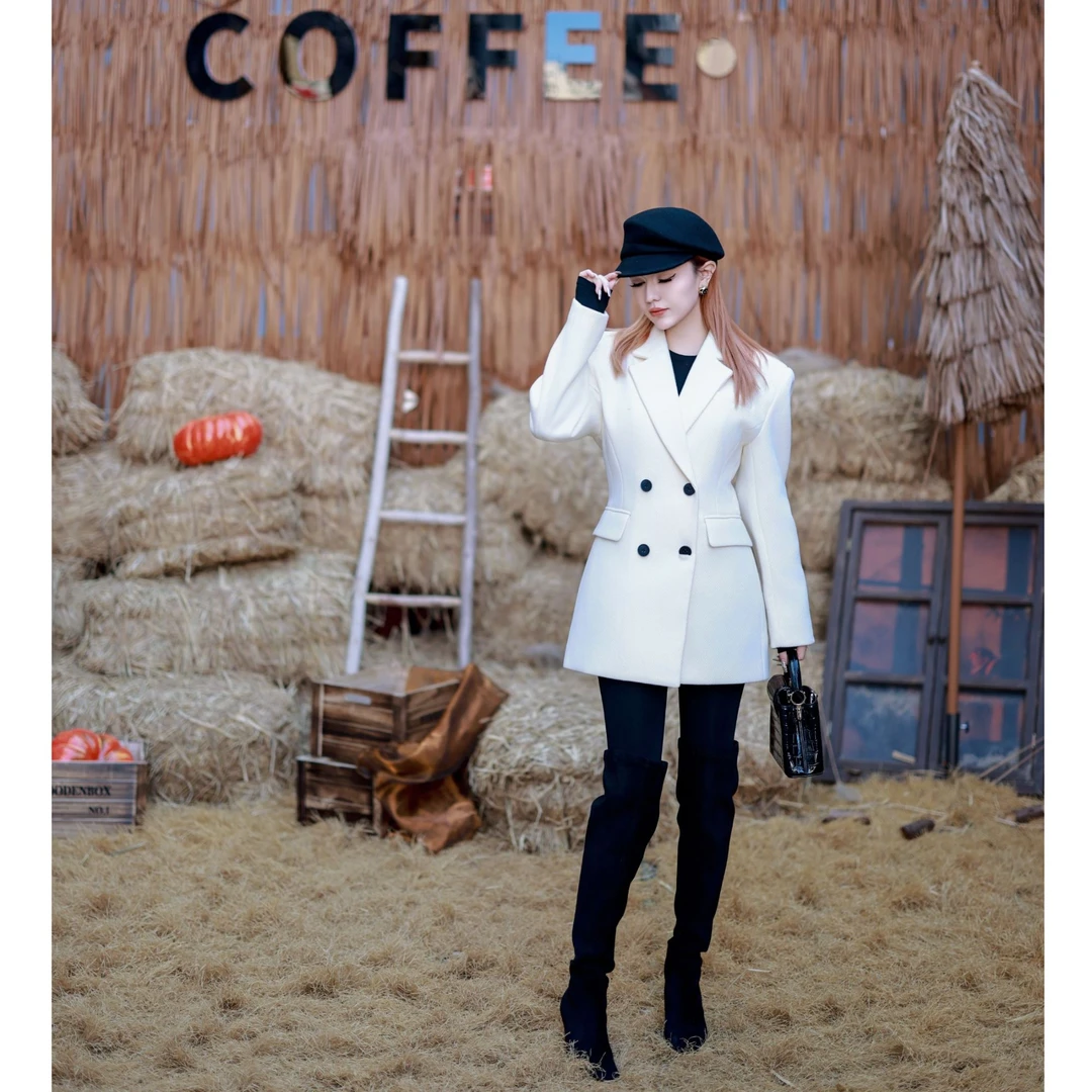 KMDIL品牌冬季新款高级修身显气质显高的时尚加厚加棉呢子大衣