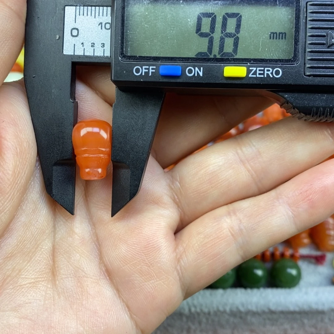 南红玛瑙未镶嵌三通9.8mm