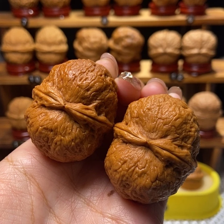 吊坠文玩核桃保山20