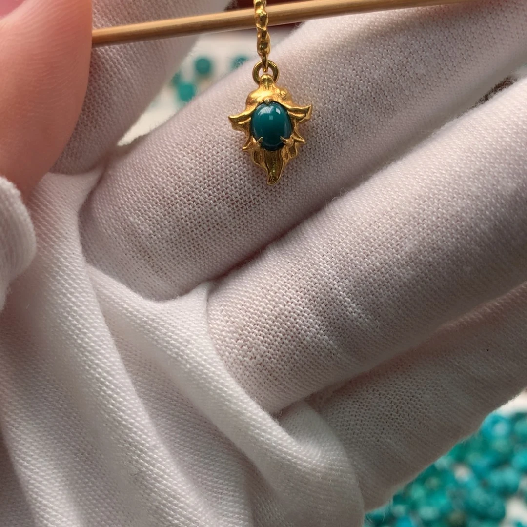 绿松石18K金镶嵌配饰