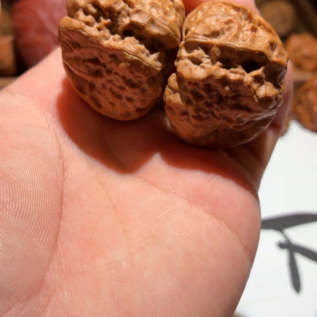 是***的文玩核桃吊坠蛤蟆头