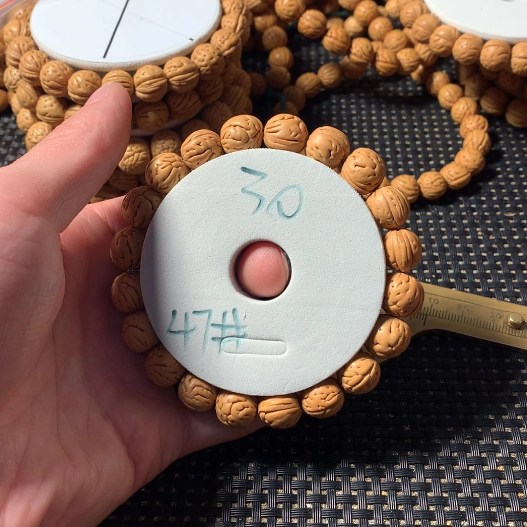 半***夏桃核手串47号链接，