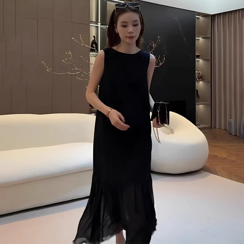 法式高级感拼接网纱无袖连衣裙女2025新款夏季宽松设计感黑色长裙