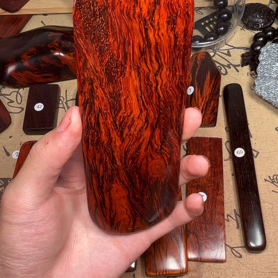 檀香紫檀（小叶紫檀）茶*黄