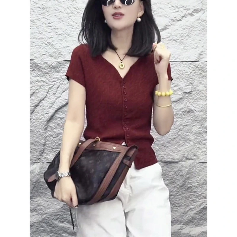 短袖高端简约修身女款爆款2025夏季新款时尚洋气宽松显瘦休闲小衫