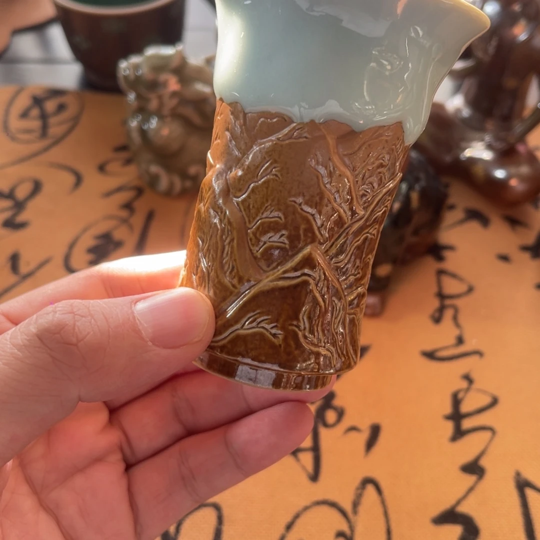 琉璃手工艺品龙泉青瓷杯子