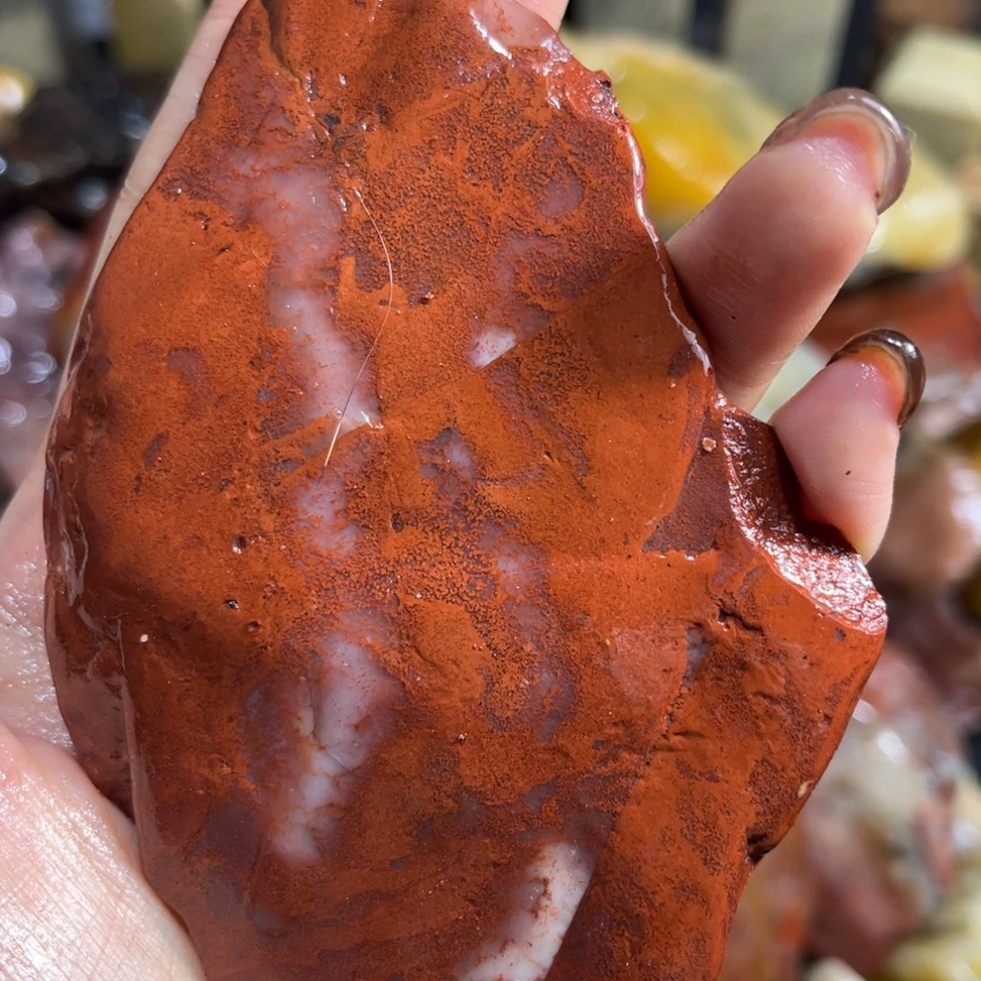 帝****大叶紫檀（黑酸枝木类）寿山石