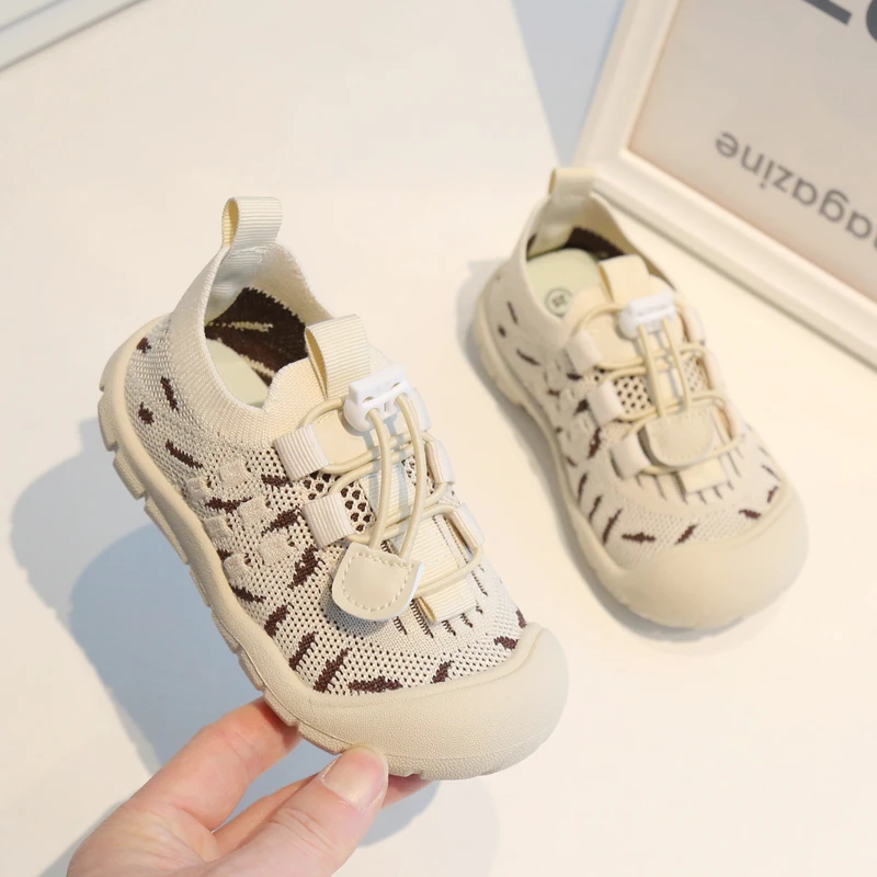 儿童2024运动鞋春秋新款男童登山鞋女童透气跑步鞋夏天飞织网面鞋