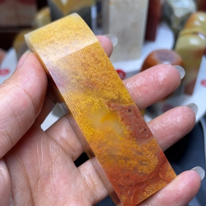 清***屋寿山石印石素章原石
