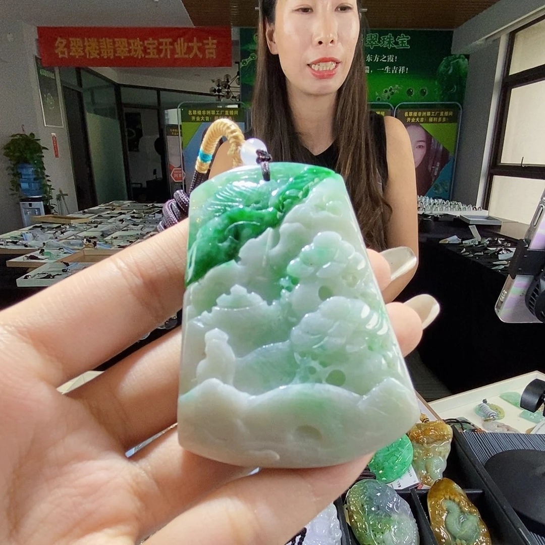 颈饰未镶嵌翡翠翡翠