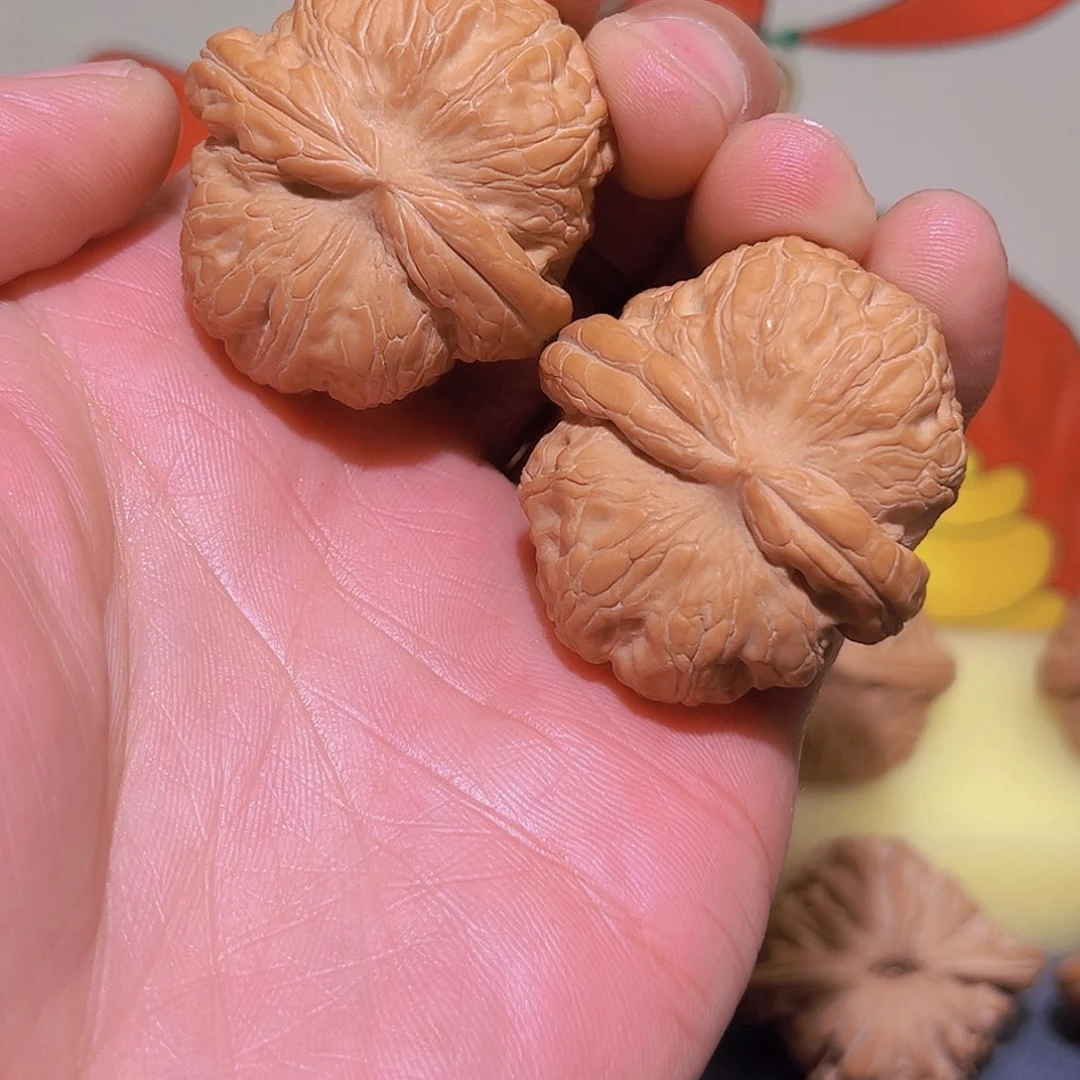 文玩核桃吊坠阿*元宝40