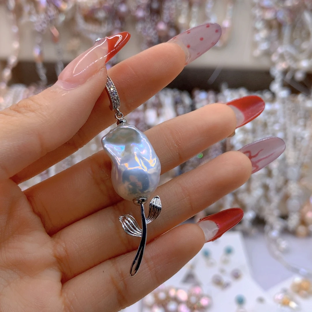 银S925镶嵌淡水珍珠耳饰@**草