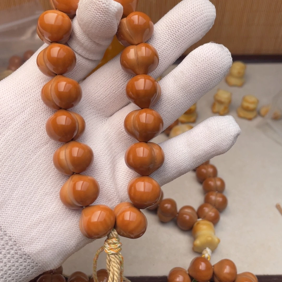 开****猴头核桃吊坠聚宝盆