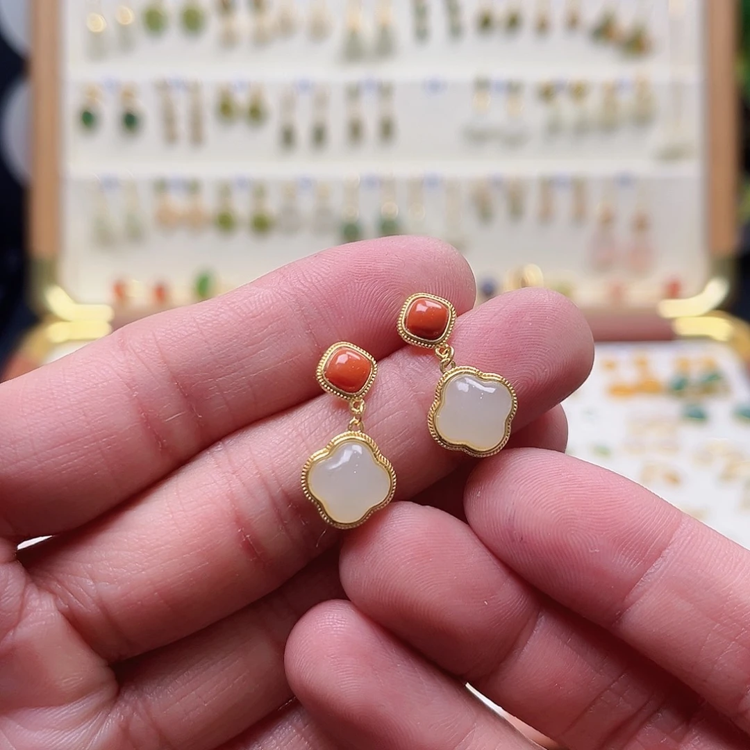 和田玉银S925镶嵌耳饰