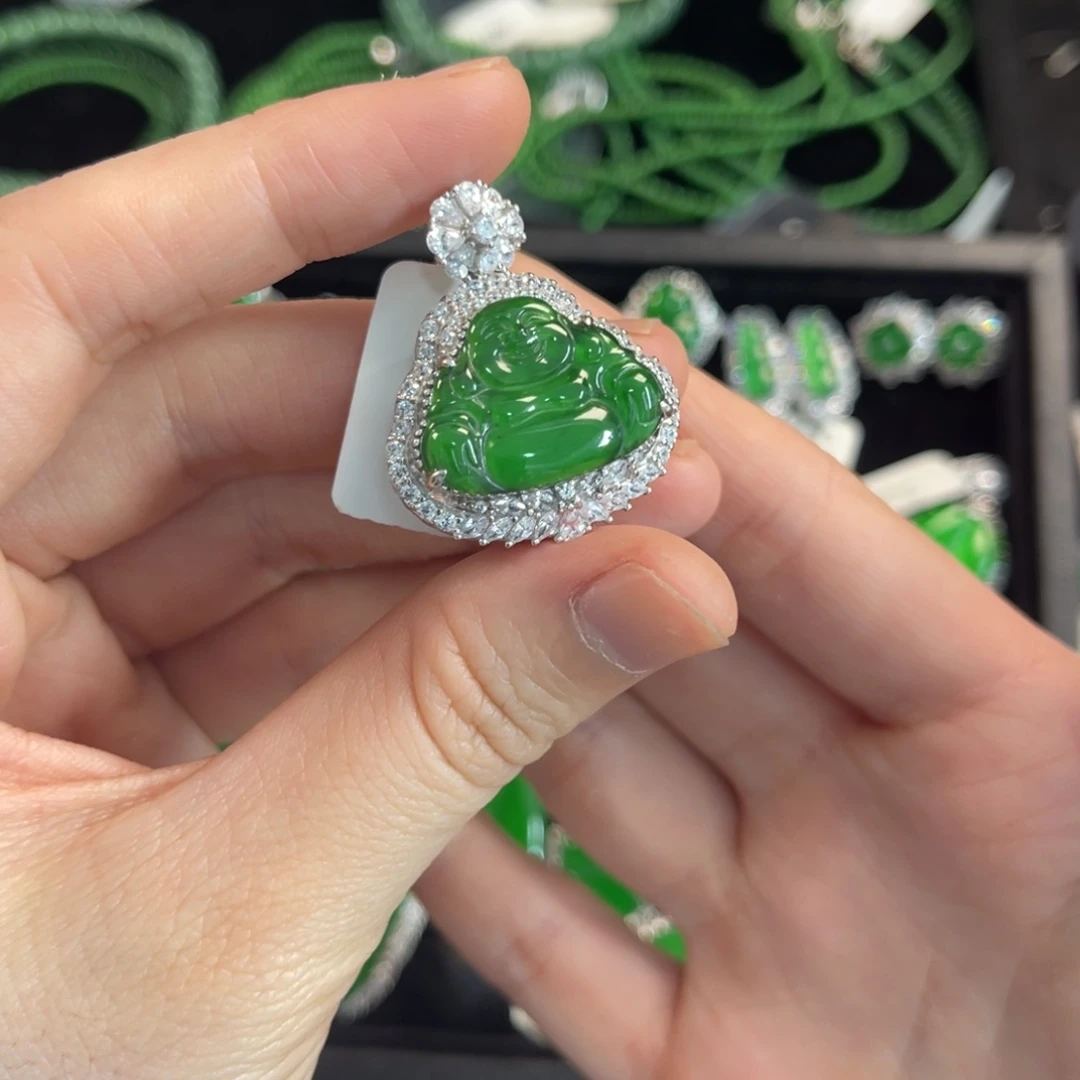 翡翠银S925镶嵌戒指佛公吊坠
