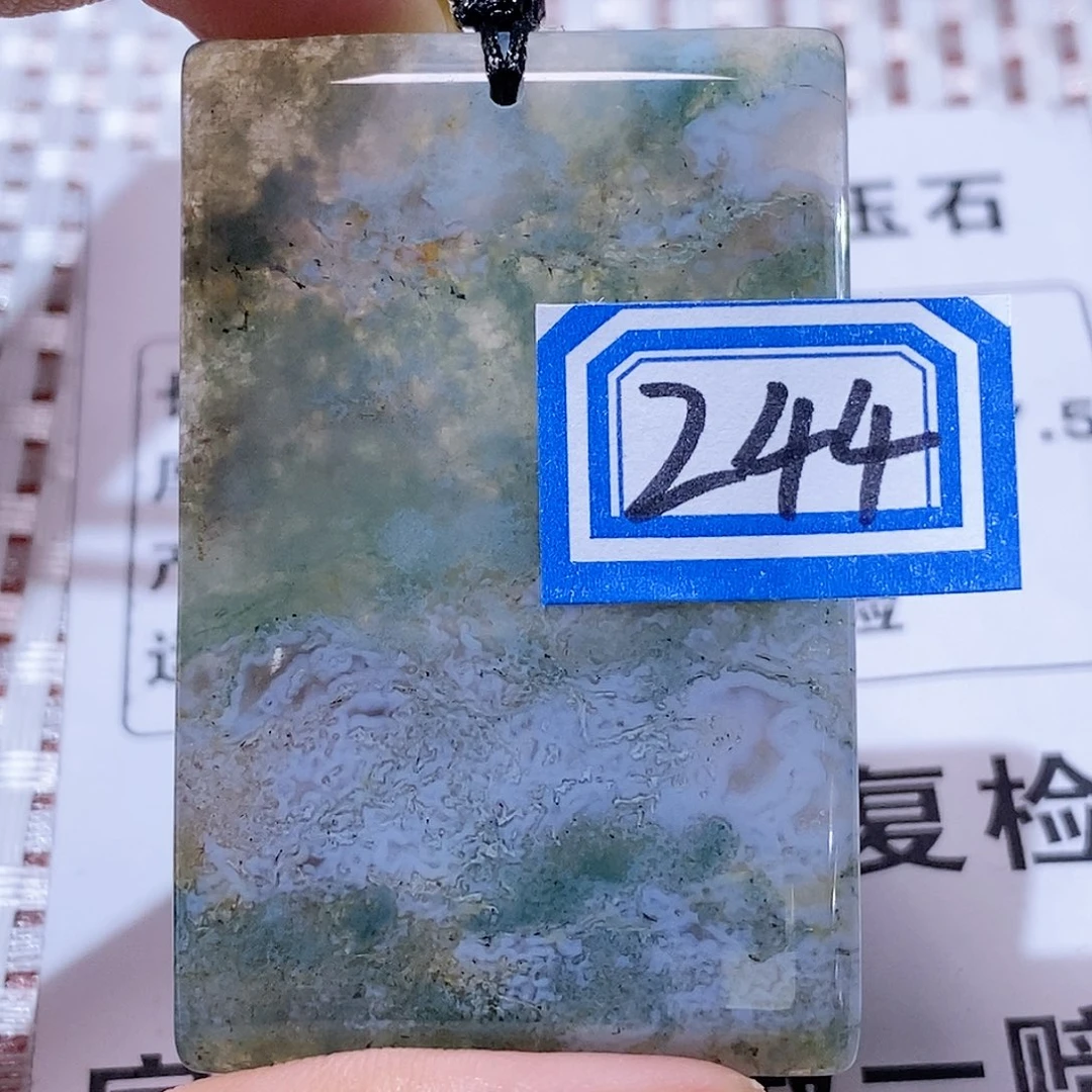 玛瑙/玉髓颈饰合金?****花
