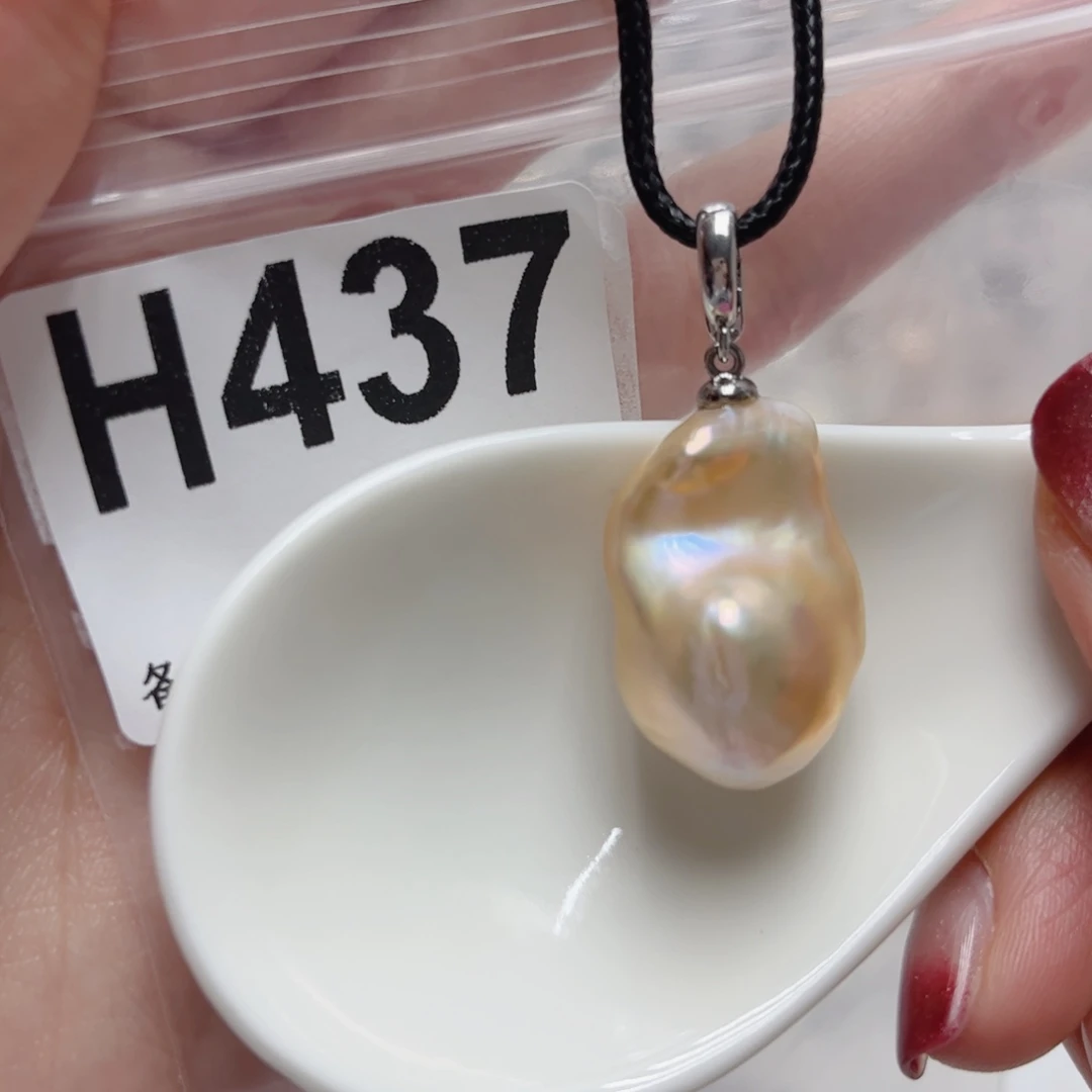 未镶嵌淡水珍珠颈饰