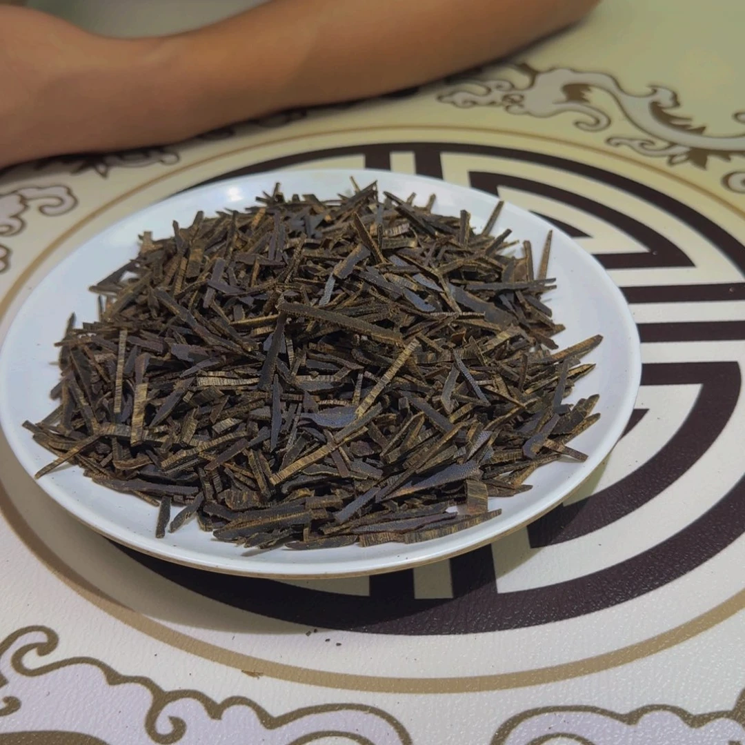 沉香碎屑沉香张勺子沉水切条30克克克