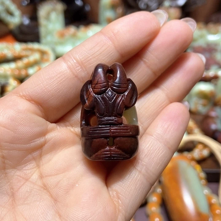 岫岩河磨玉（透闪石质玉）未镶嵌把件