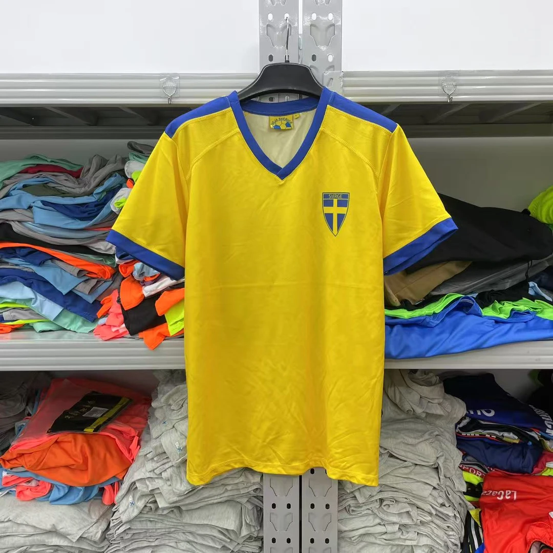 瑞典冷门男装球衣速干短袖