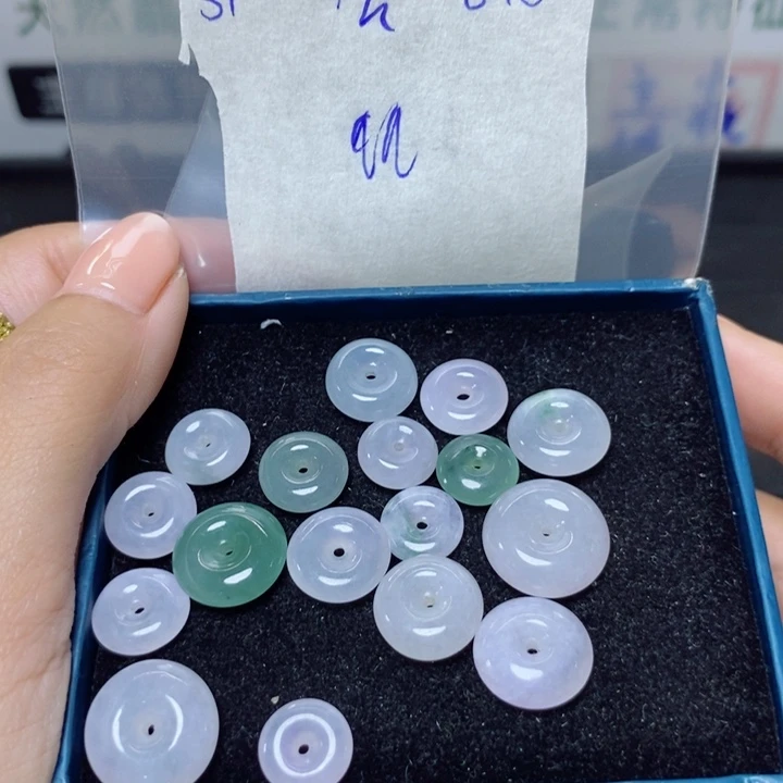定制翡翠未镶嵌不退