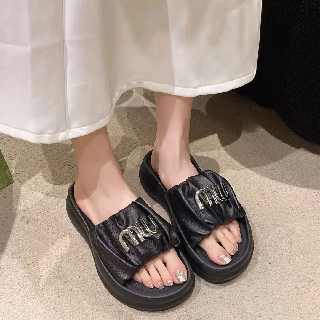 《小铺》休闲时尚女鞋凉鞋218号