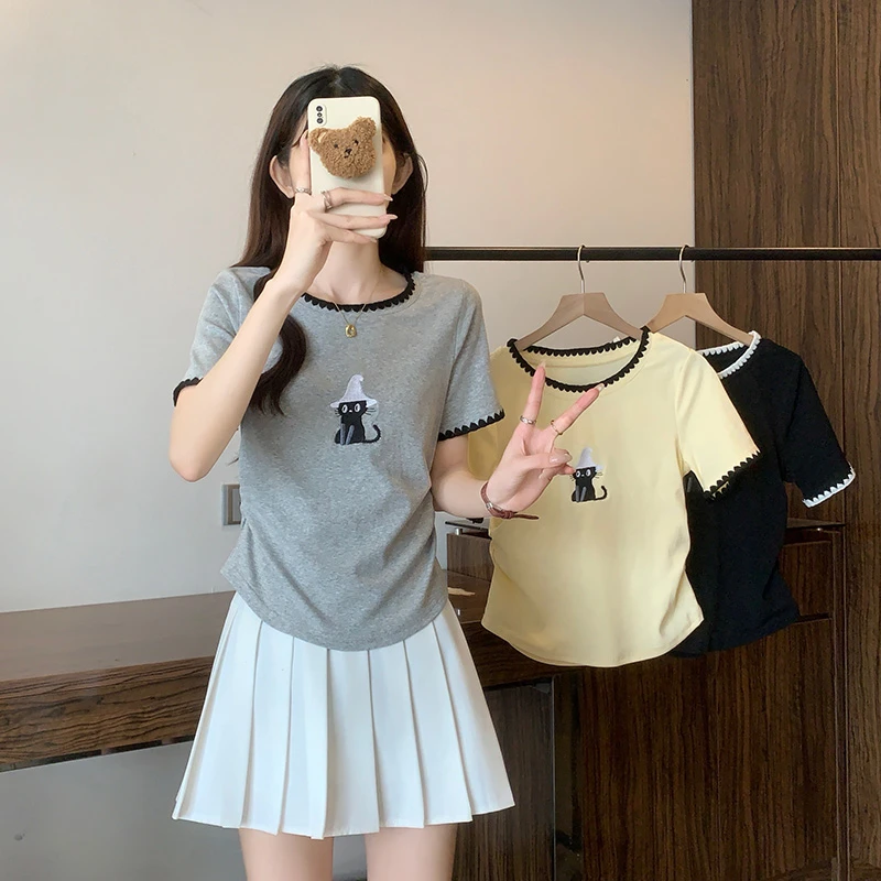 C胖MM洋气减龄卡通小猫刺绣短袖T恤大码夏季显瘦百搭正肩遮肚上衣