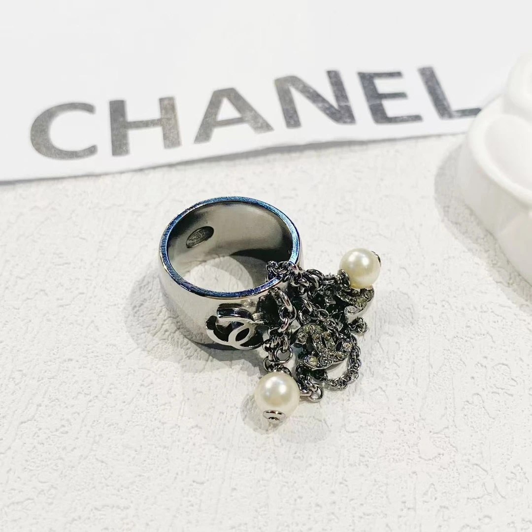 95新 Chanel/香奈儿 中古双C珍珠链条戒指/MJ56002