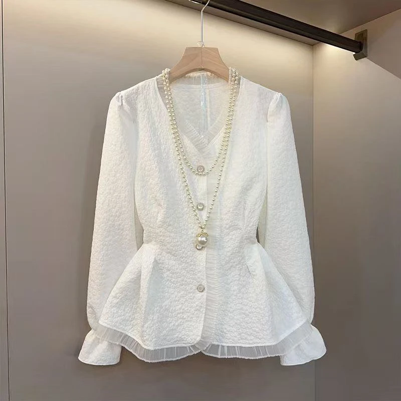 长袖衬衫春秋女款2025年新款别致漂亮小衫收腰气质v领法式上衣女
