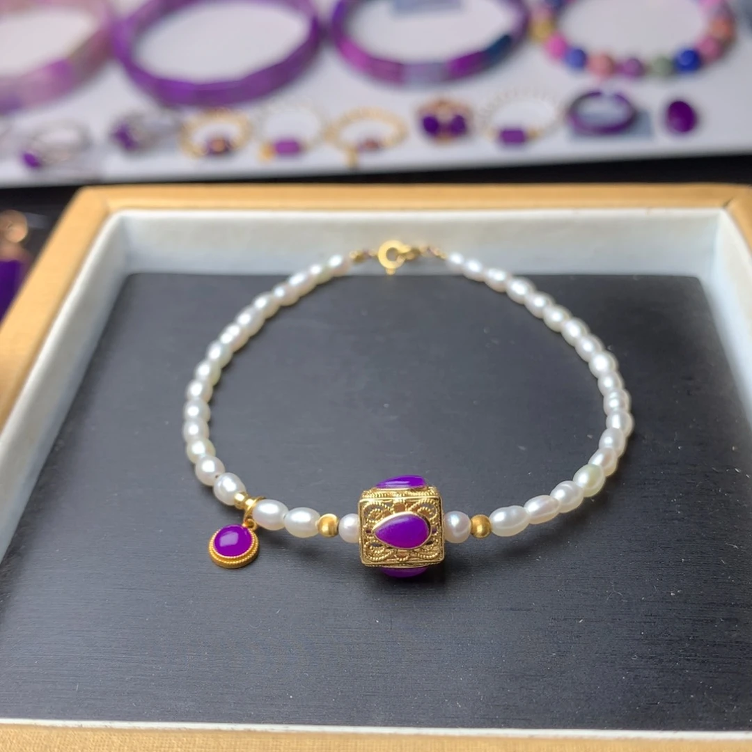 18K金镶嵌苏纪石（舒俱来）手链